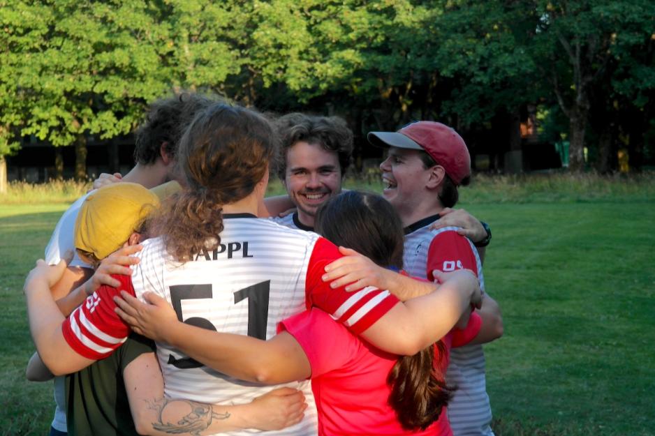 OSI quadball avslutter treningen med et heiarop