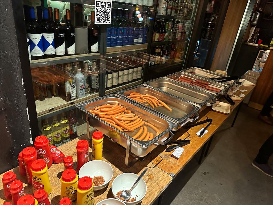 p&oslash;lseservering p&aring; kultuhusets valgvake