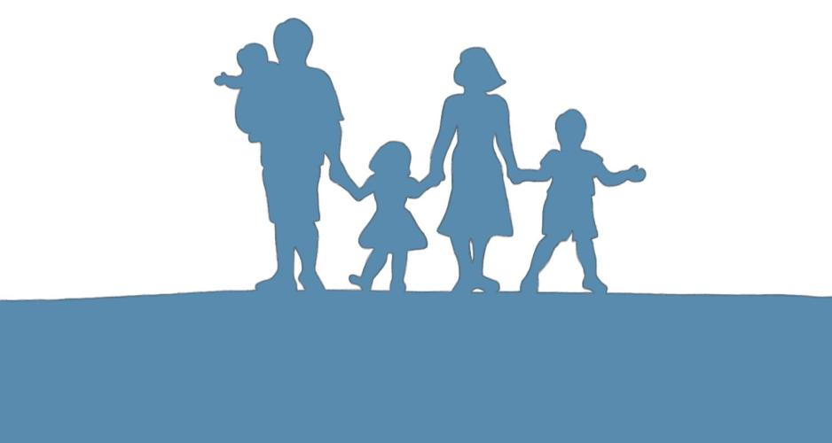 Hvit bakgrunn og bl&aring;tt utriss av en familie. 