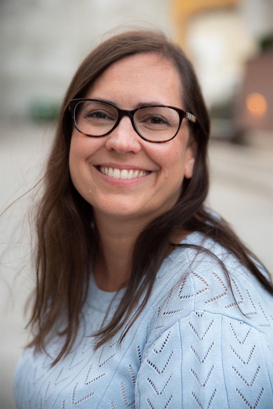 Portrettbilde av Camilla Huggins, politisk r&aring;dgiver i Norges Handikapforbund