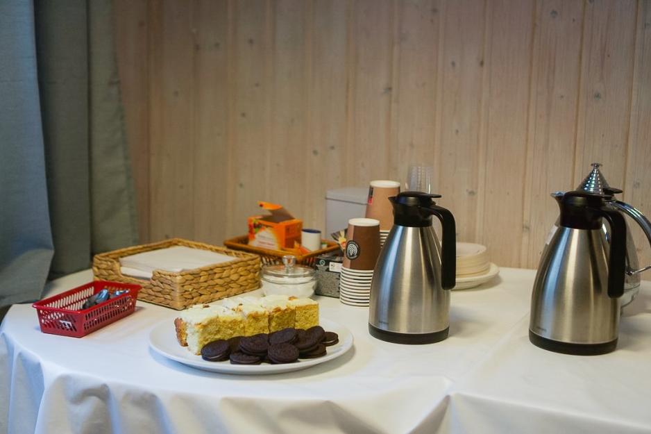 Kaffematen st&aring;r klar p&aring; Holmlia Frivillighetssentral