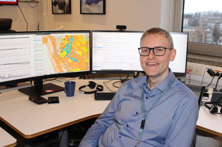 h&aring;kon mjelstad foran pcer