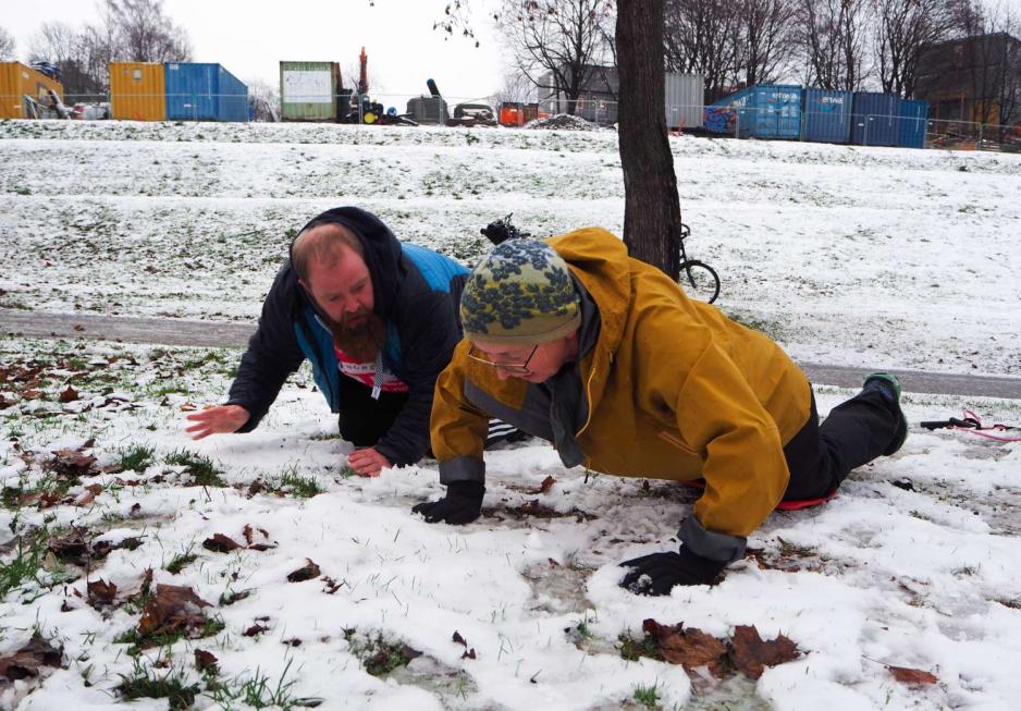 Heid Hope f&aring;r hjelp av instrukt&oslash;ren