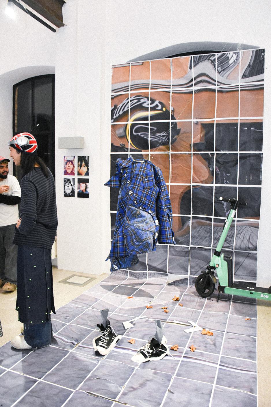 kl&aelig;r som henger 