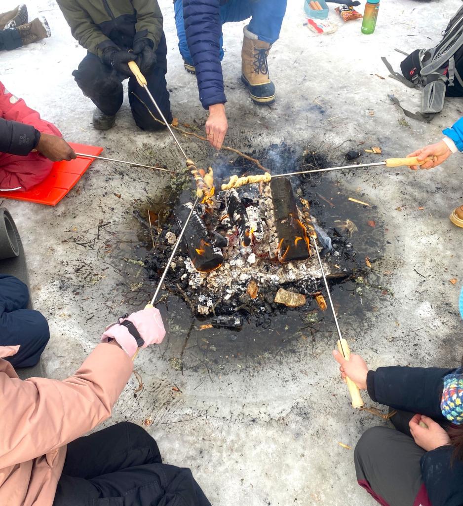 Grilling p&aring; b&aring;l