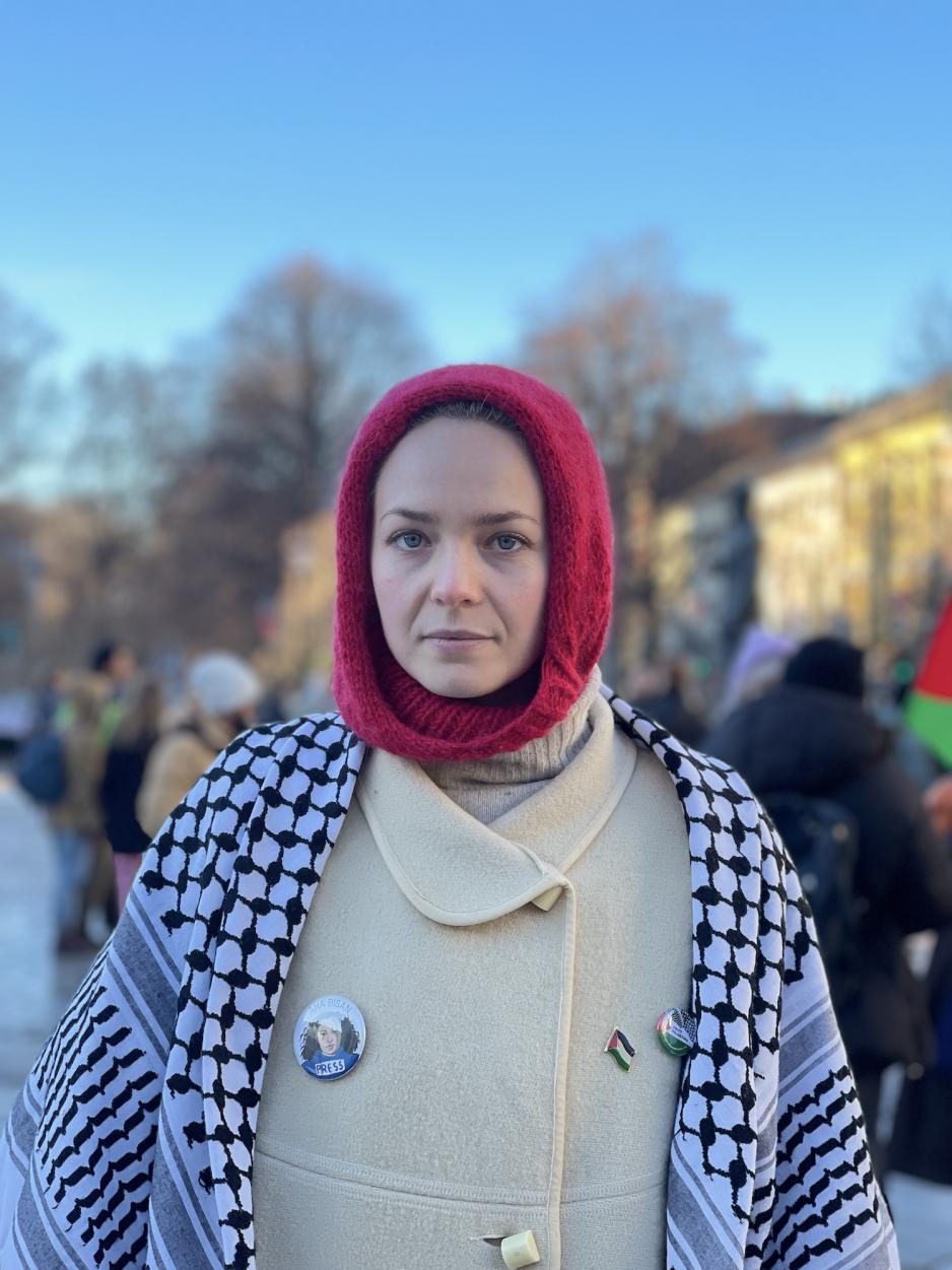 Ingvild Mj&oslash;en Sausjord demonstrerer for Palestina