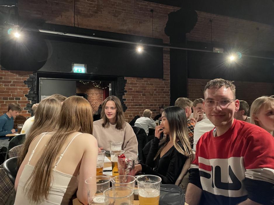 Jakob Hubner p&aring; samfunnet