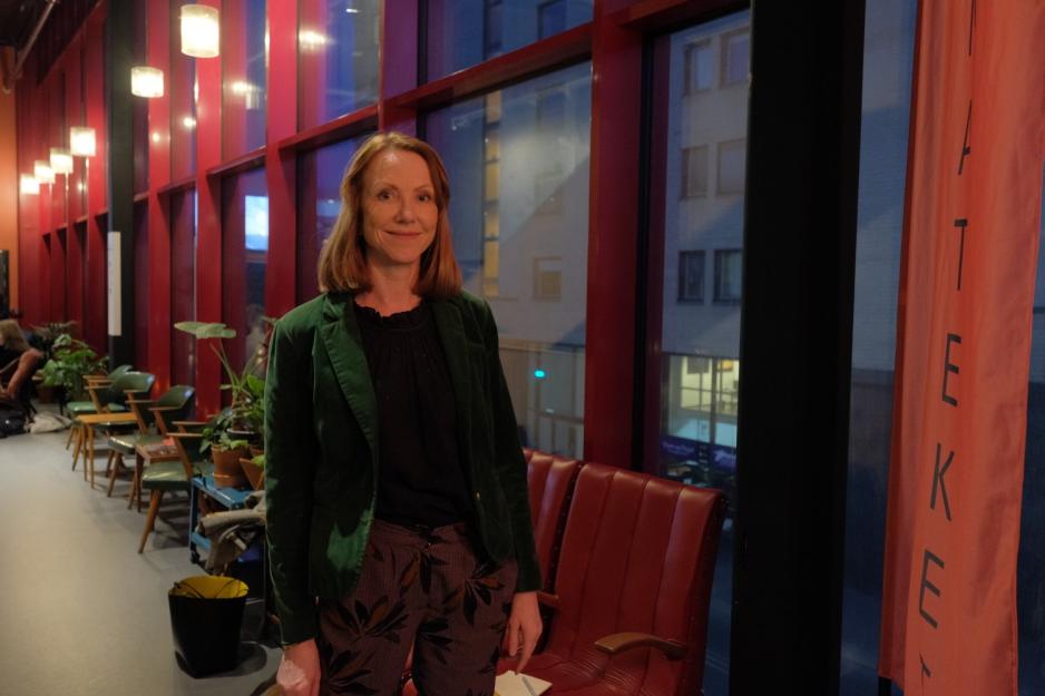 Kristin Skare Orgeret etter et kort foredrag p&aring; Vega.