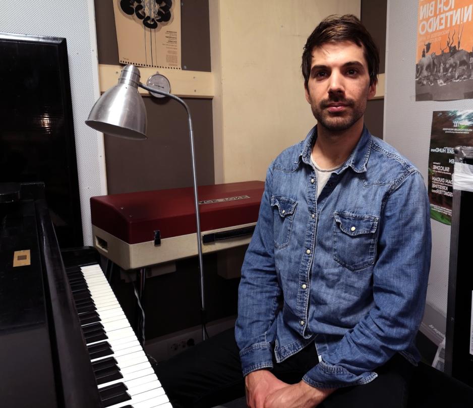 Jonas Camivuen &oslash;ver p&aring; &Oslash;veriet i Oslo. 