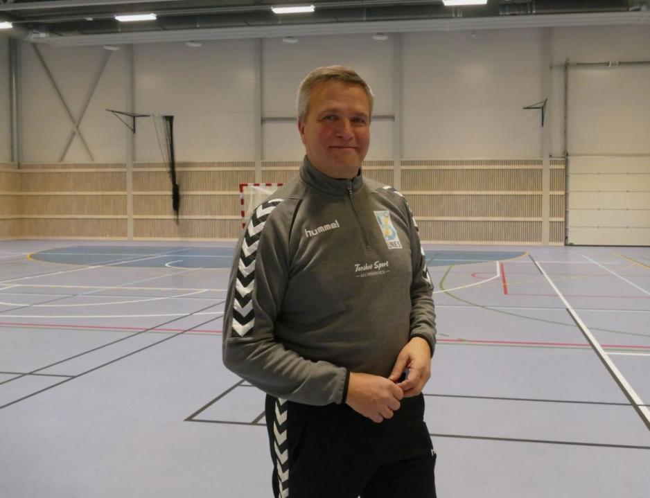 Bildet viser lederen for Linderud IL, J&oslash;rund Str&oslash;mseng