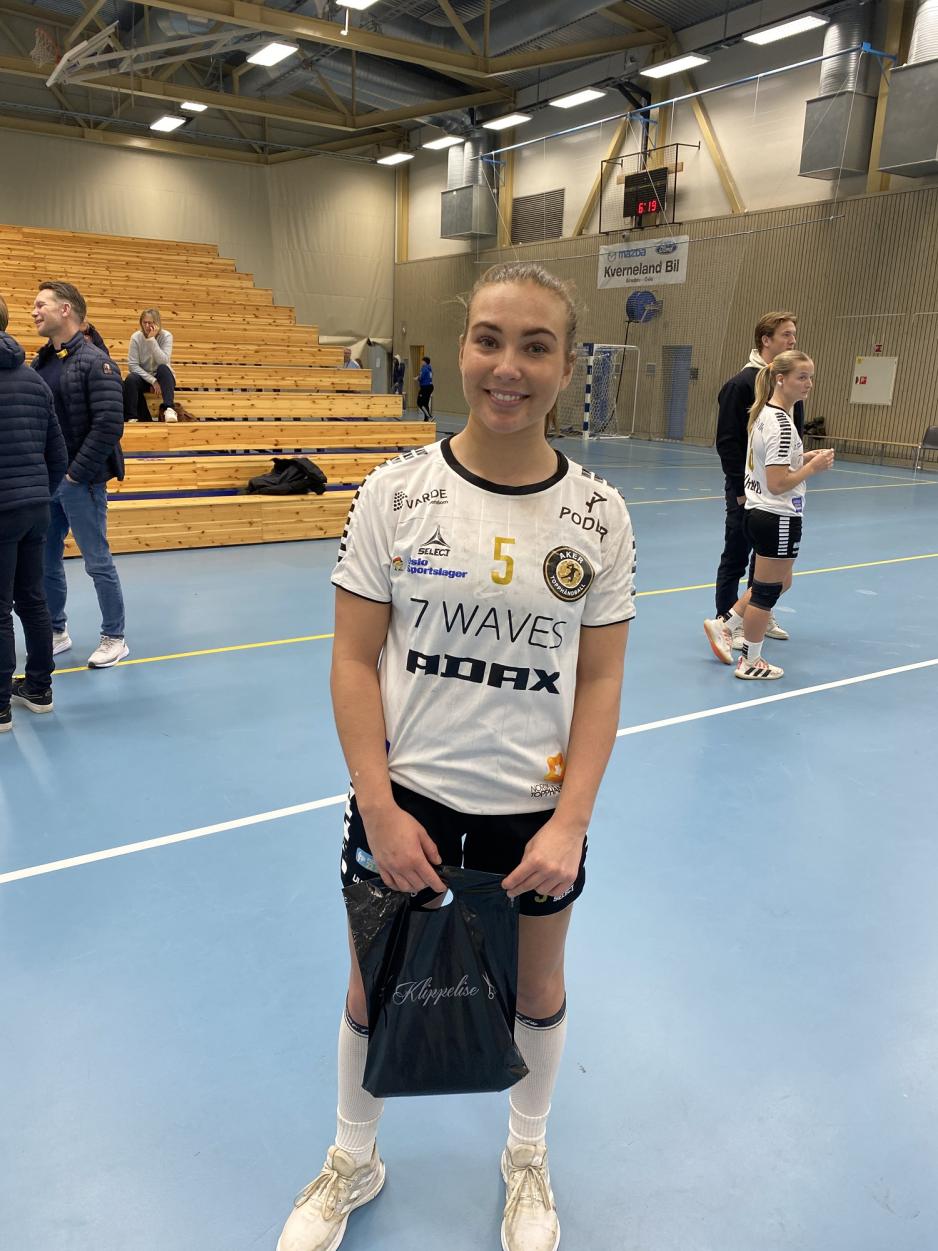 Marthine Svendsberget ble k&aring;ret til kampens beste spiller. 