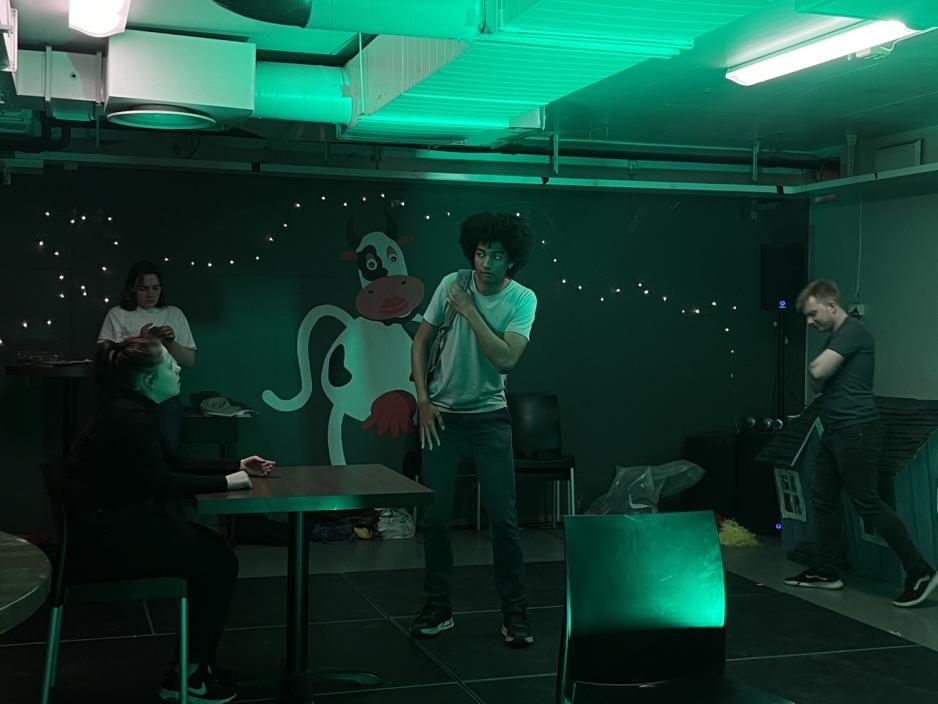 Sebastian p&aring; scenen