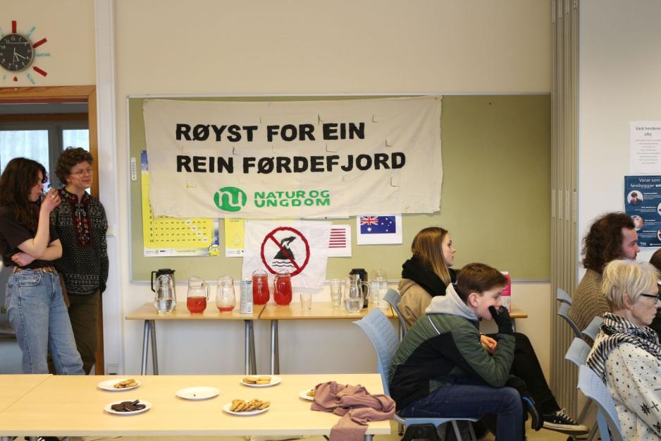 Seminar om f&oslash;rdefjorden p&aring; skolen