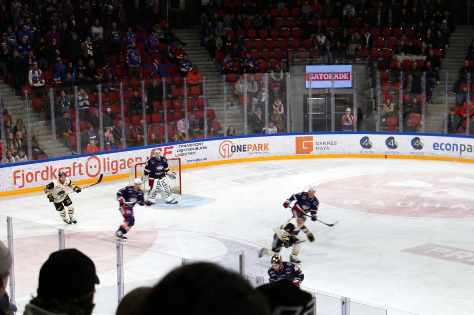 Spillere p&aring; Jordal Amfi.