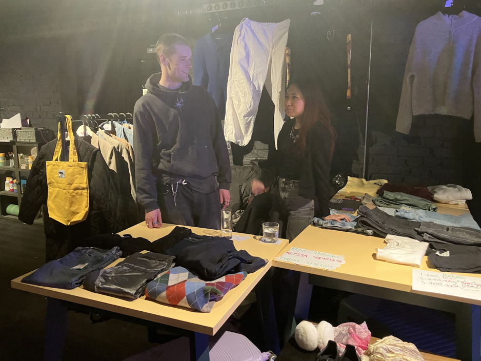 To selgere p&aring; et marked