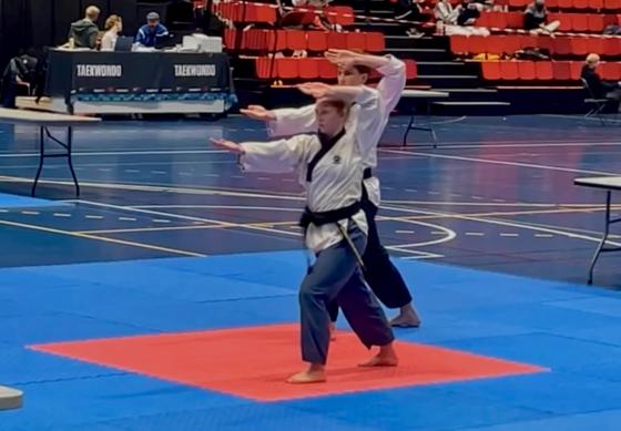 To av landslagsut&oslash;verne under konkurranse for noen &aring;r tilbake