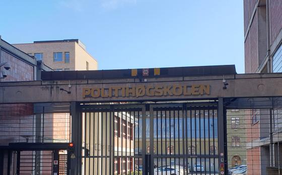 Inngangsparti til Politih&oslash;gskolen