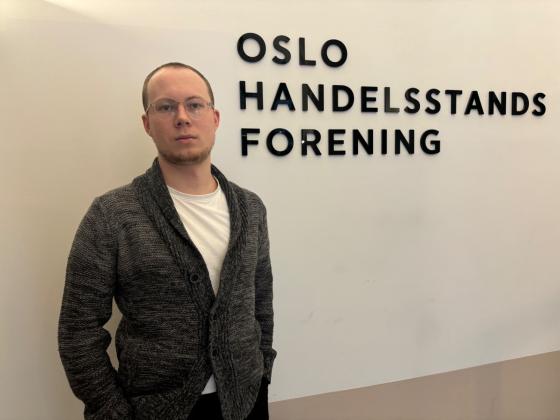 H&aring;vard Clementz, r&aring;dgiver for politikk og kommunikasjon i Oslo Handelsstands Forening.