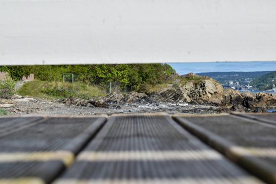 Brygge i strandsonen p&aring; Bygd&oslash;y