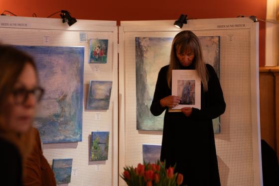 &Aring;pningstalen for kunstutstillingen til Nordstrand Malerklubb som ble holdt Gunn Holl&oslash;kken