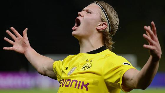 Bilde av Erling Braut Haaland i ekstase etter han har scora m&aring;l