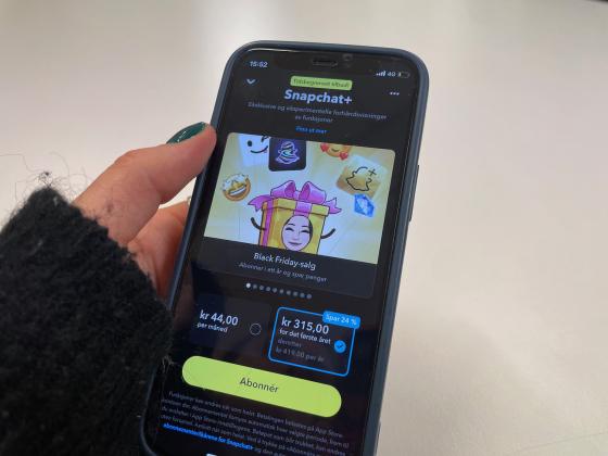 telefon med snapchat pluss tilbud p&aring; skjermen