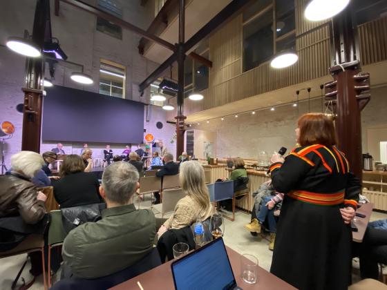 Paneldebatt p&aring; Pressens hus