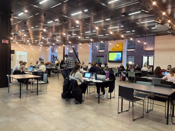 Studenter OsloMet samles for &aring; &oslash;ve.