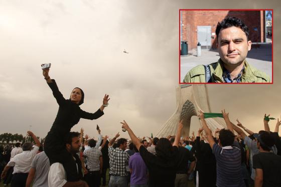 Oppr&oslash;r i Iran med Javad Parsa oppe i h&oslash;yre bildehj&oslash;rne