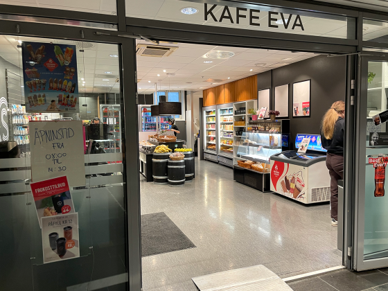 Studentene er ikke forn&oslash;yde med &aring;pningstidene p&aring; kafeer og kantiner i campus