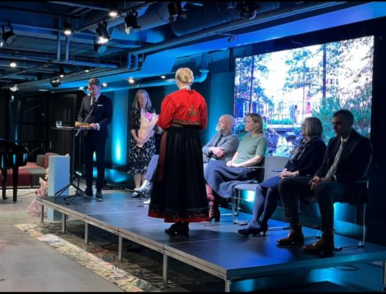 Nylig kreert doktor p&aring; scenen