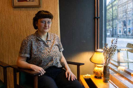 Med-grunnlegger i forningen GEP p&aring; UiO, Lily Crawford p&aring; kaf&eacute;