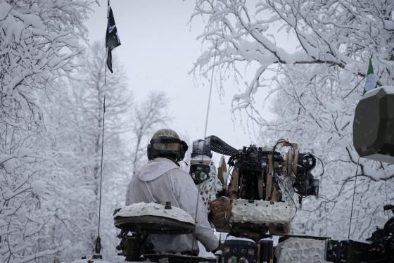 milit&aelig;ret &oslash;ver i sn&oslash; 