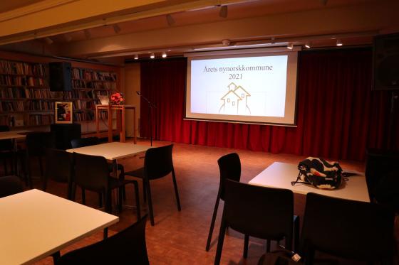 K&aring;ringa av nynorskkommunen var p&aring; litteraturhuset. Foto: Marie Askeland Lauvdal