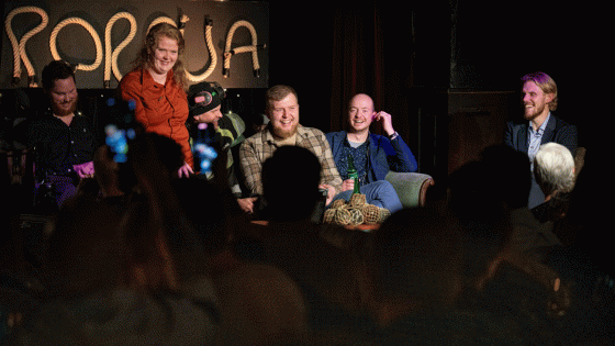 Gjester p&aring; scenen under ROrbua