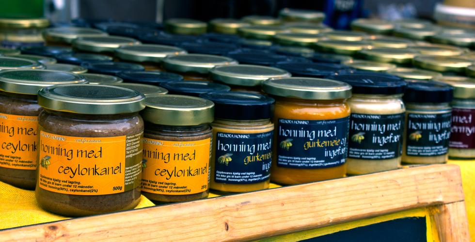 Honning p&aring; Bondens marked. 