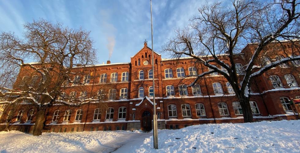 V&aring;lerenga skole