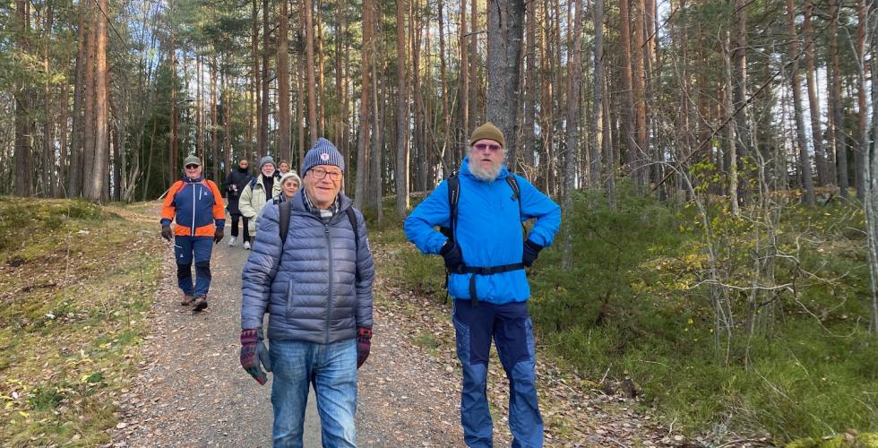 To kamerater p&aring; tur