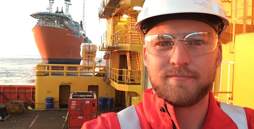 Jon Andreas Moseid, oljearbeider p&aring; b&aring;t