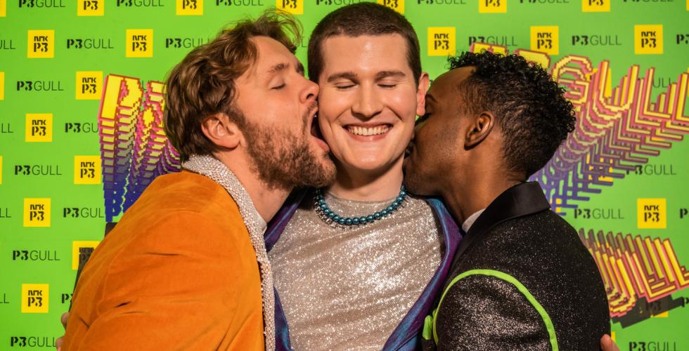 Gutta i karakter p&aring; r&oslash;d l&oslash;per