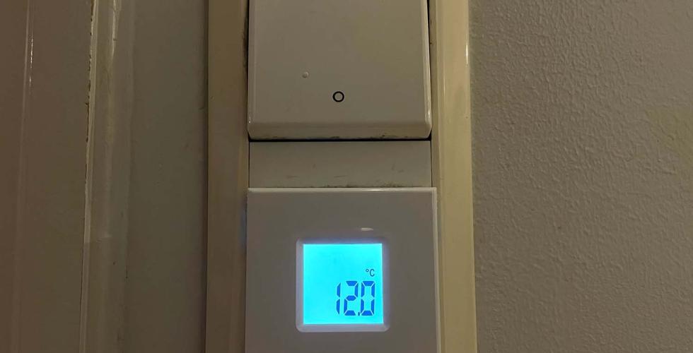 Temperaturma&aring;ler p&aring; badet